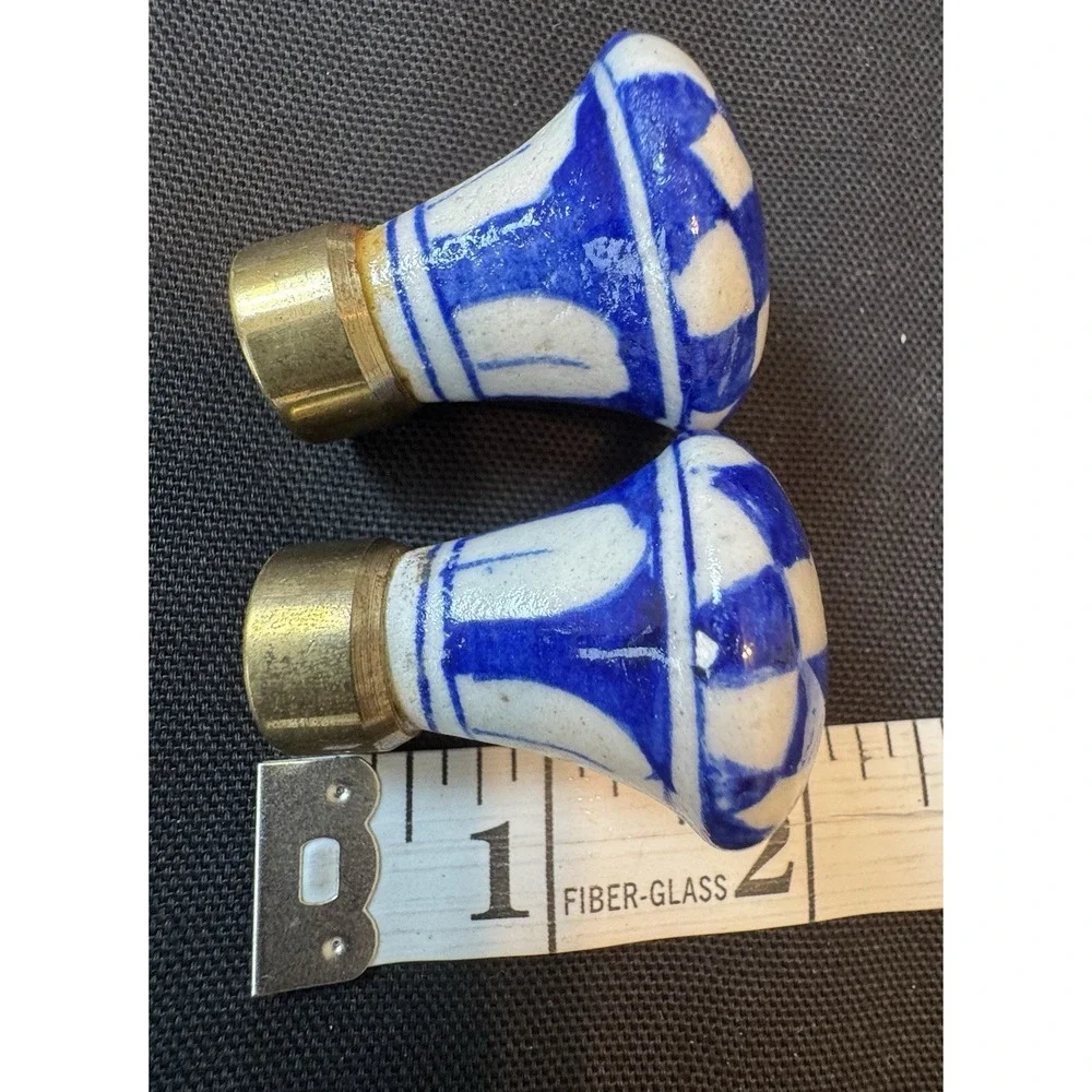 Mixed Lot Of 6 Drawer Pulls Pier 1 Tea Pot & Cups Clock Blue Checkered Pattern